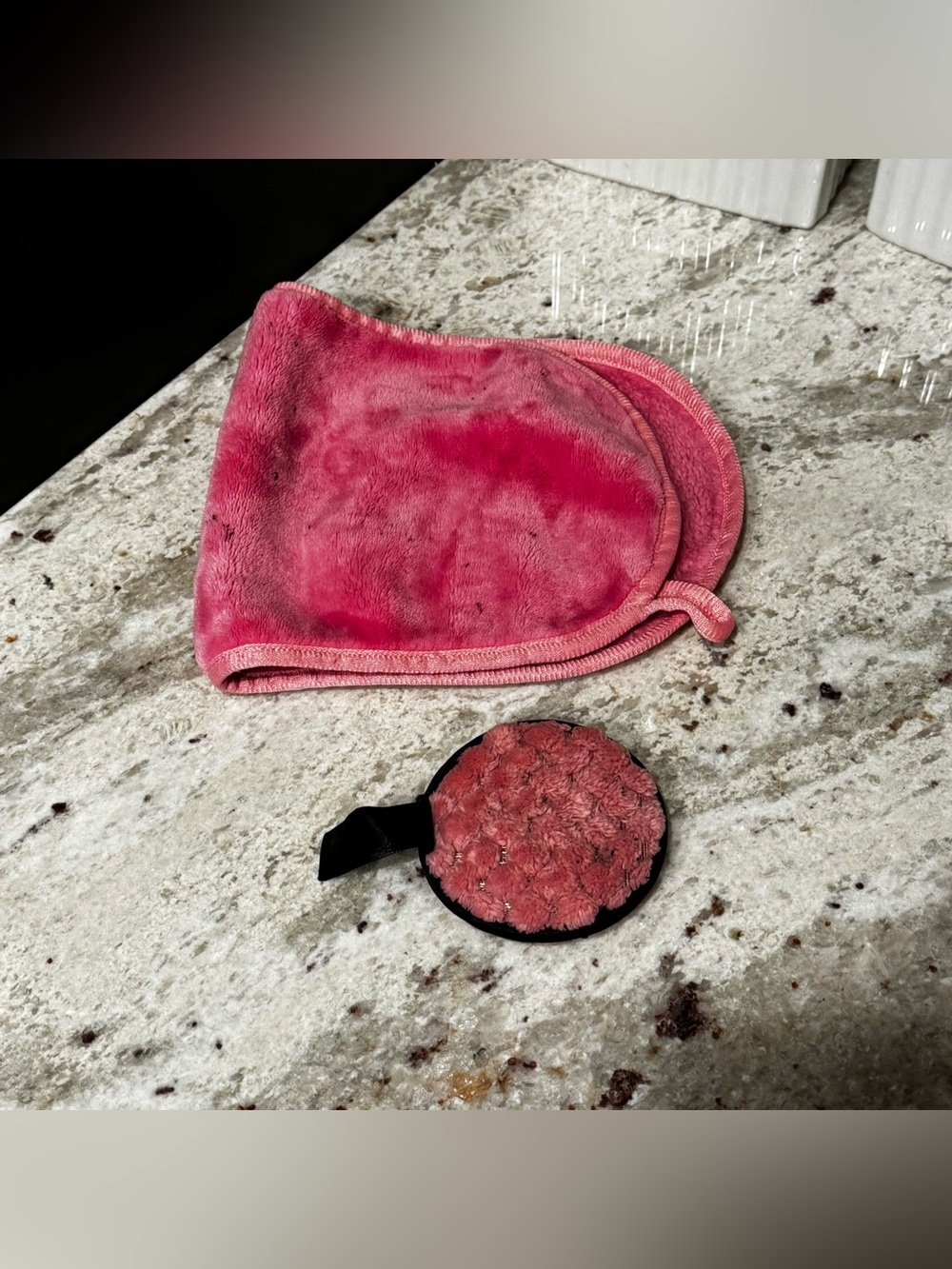 Pink Microfiber Makeup Remover Facial Pad Set